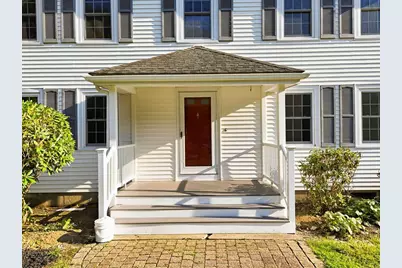15 Malloy St, Medway, MA 02053 - Photo 2