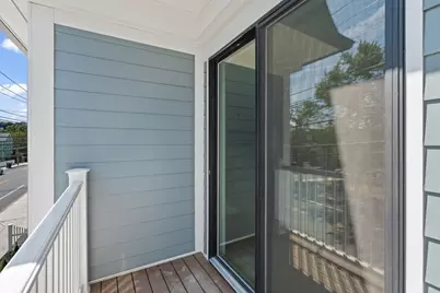 260 Elm St, Everett, MA 02149 - Photo 12