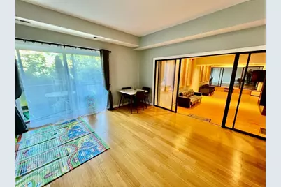 57 Broadlawn Park #16, Boston, MA 02467 - Photo 8