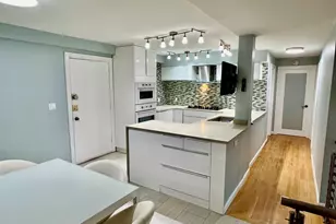 57 Broadlawn Park, Boston, MA 02467 - Photo 6