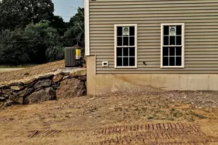 43 N Main St, Freetown, MA 02702 - Photo 4