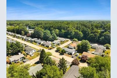 31 Fieldwood Dr, Bridgewater, MA 02324 - Photo 32