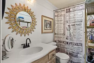 31 Fieldwood Dr, Bridgewater, MA 02324 - Photo 8