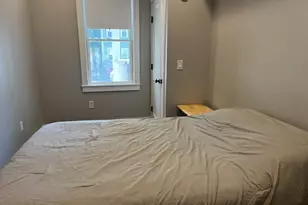 8 Chestnut Ave, Boston, MA 02130 - Photo 10