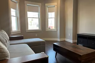 8 Chestnut Ave, Boston, MA 02130 - Photo 2