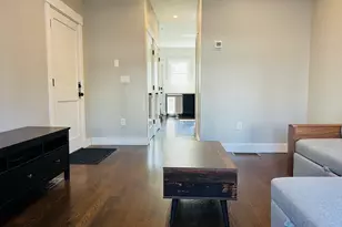 8 Chestnut Ave, Boston, MA 02130 - Photo 6