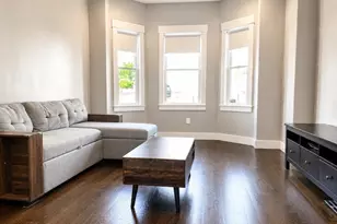 8 Chestnut Ave, Boston, MA 02130 - Photo 4