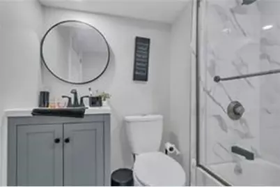 215 Kenyon Ave, Pawtucket, RI 02861 - Photo 10