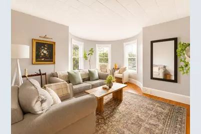 977 Main Street #3, Melrose, MA 02176 - Photo 8
