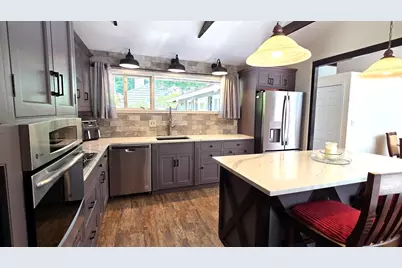 19 Avon Rd, Norwood, MA 02062 - Photo 10