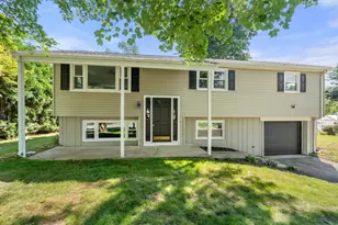 52 Aldo Dr, Ludlow, MA 01056 - Photo 1