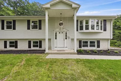 25 Norma St, Palmer, MA 01069 - Photo 2