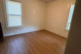 14 Perkins St, Worcester, MA 01605 - Photo 4
