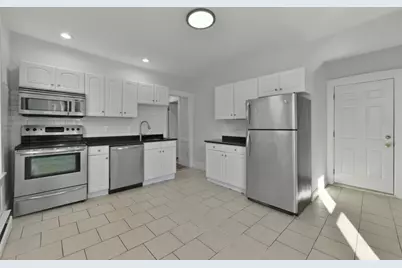 34-36 Boston St #1, Boston, MA 02127 - Photo 4