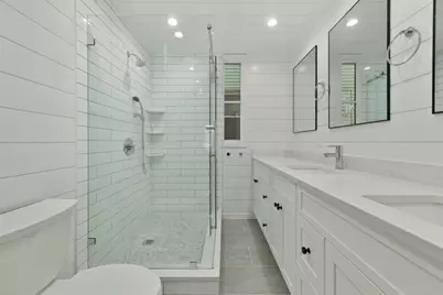 34-36 Boston St #1, Boston, MA 02127 - Photo 2