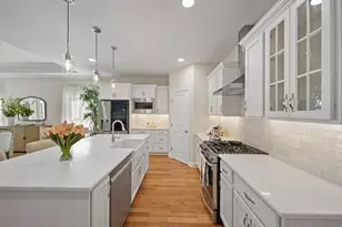 127 Clubhouse Dr, Dighton, MA 02715 - Photo 4