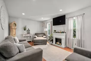 44 Fallston St, Springfield, MA 01119 - Photo 16