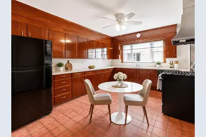 977 Main Street #1, Melrose, MA 02176 - Photo 4
