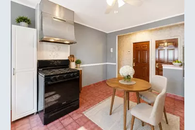 977 Main Street #1, Melrose, MA 02176 - Photo 8