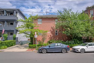 104 Trowbridge St #4, Cambridge, MA 02138 - Photo 2