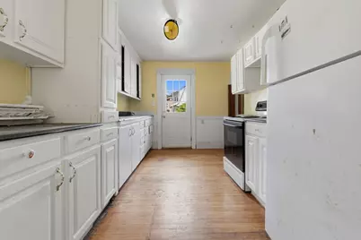 2-2A Newell Rd, Wakefield, MA 01880 - Photo 10