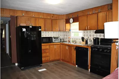 203 New Yorker Ave, Chelmsford, MA 01824 - Photo 4
