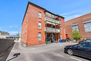 97 Bridge St, Manchester, NH 03101 - Photo 4
