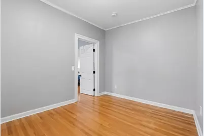 33 Howe Ave, Millbury, MA 01527 - Photo 10