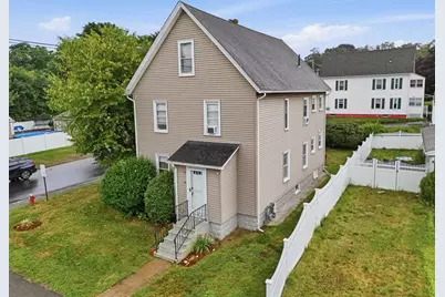 33 Howe Ave, Millbury, MA 01527 - Photo 2