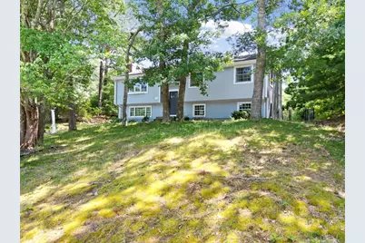 16 Pequot Ter, Plymouth, MA 02360 - Photo 6