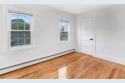 578 Plain St, Brockton, MA 02302 - Photo 16