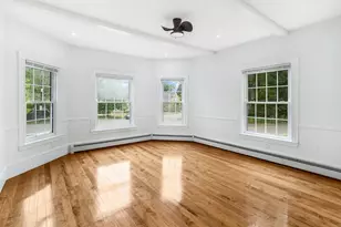 578 Plain St, Brockton, MA 02302 - Photo 4