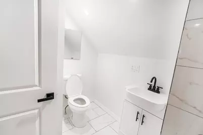 578 Plain St, Brockton, MA 02302 - Photo 18