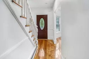 578 Plain St, Brockton, MA 02302 - Photo 8
