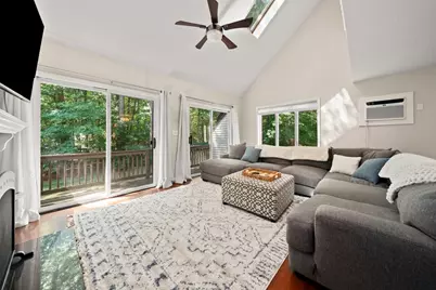 8 Bancroft Cmn #8, Franklin, MA 02038 - Photo 10