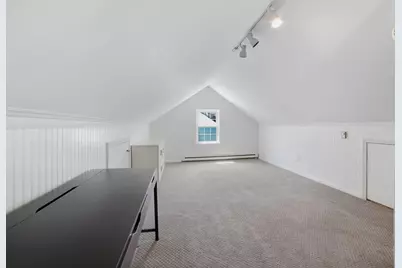 51 Ernest Ave #B, Worcester, MA 01060 - Photo 16