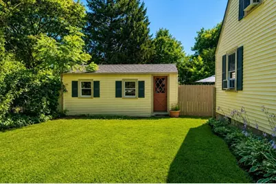 39 Harkins St, Clinton, MA 01510 - Photo 32
