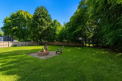 39 Harkins St, Clinton, MA 01510 - Photo 4