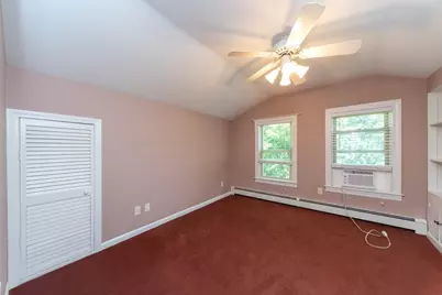 39 Harkins St, Clinton, MA 01510 - Photo 24