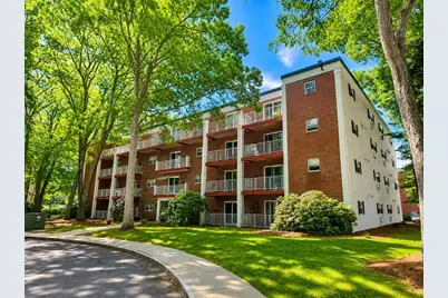 55 Greentree Ln #25, Weymouth, MA 02190 - Photo 2