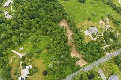 536 Horseneck Road, Dartmouth, MA 02748 - Photo 10