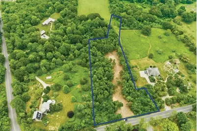 536 Horseneck Road, Dartmouth, MA 02748 - Photo 2
