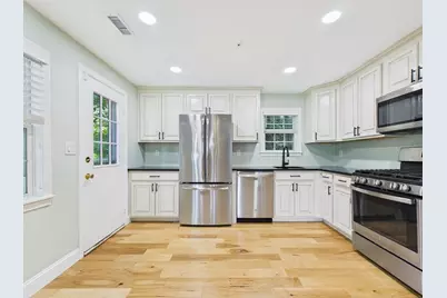 205 Erin Rd #205, Stoughton, MA 02072 - Photo 14