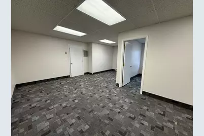 625 Chandler Street #2, Worcester, MA 01602 - Photo 34