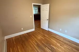 32 Warren St, Taunton, MA 02780 - Photo 10