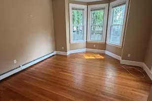 32 Warren St, Taunton, MA 02780 - Photo 4