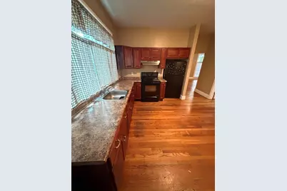 32 Warren St #1, Taunton, MA 02780 - Photo 1