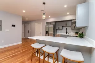585 Washington St, Quincy, MA 02169 - Photo 4