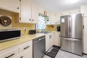 83 Harman Ave, Seekonk, MA 02771 - Photo 10