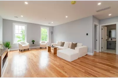 585 Washington Street #204, Quincy, MA 02169 - Photo 6